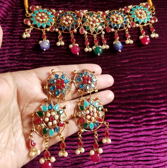 Designers choker set custom made Boutique piece - Picture 3 of 4